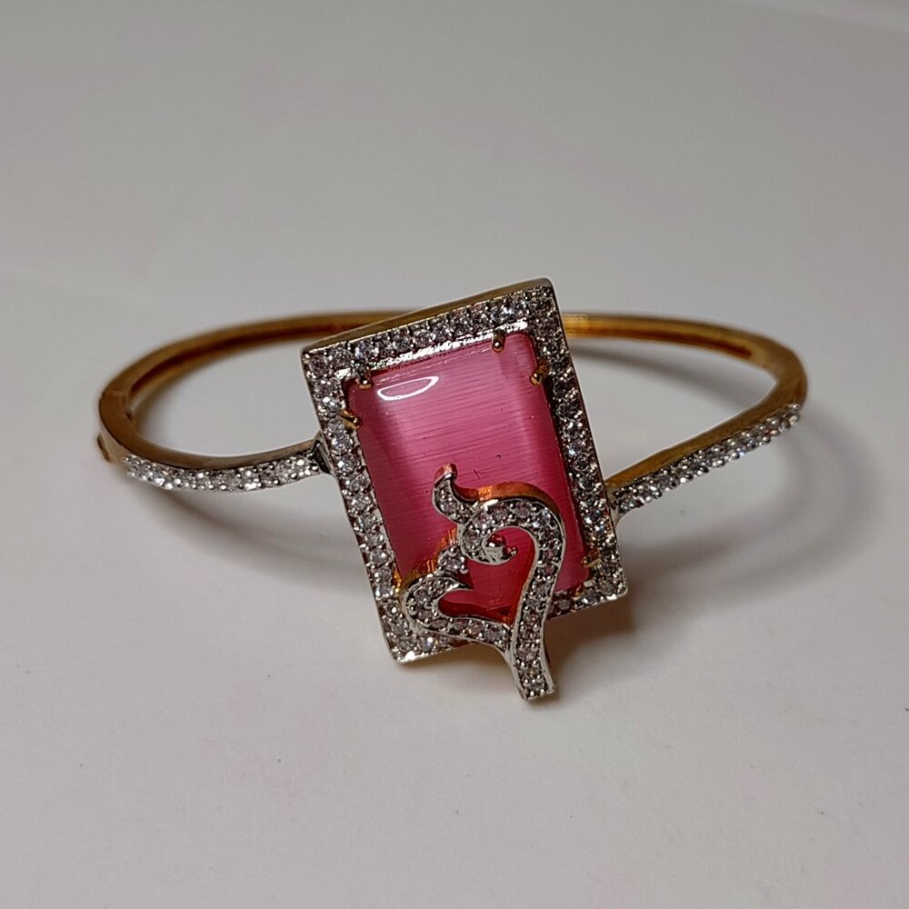 6.5 Inch Pink And Gold Tone Hinged Bracelet With Heart